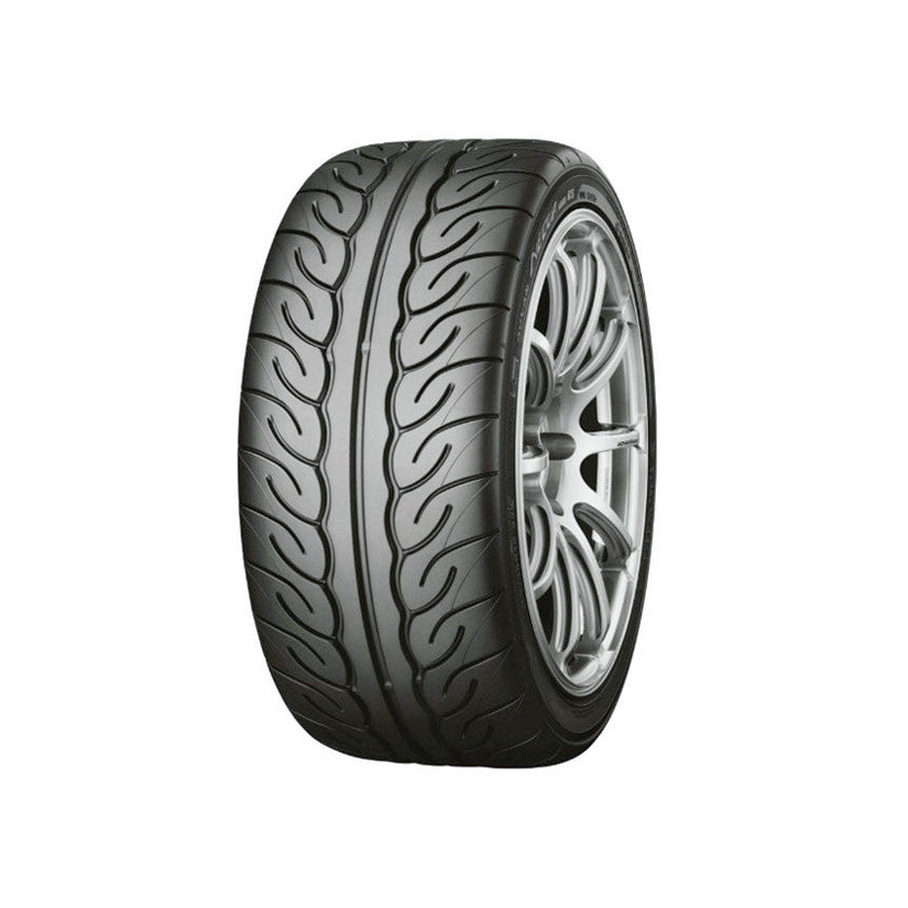 Yokohama Advan Neova AD08RS Semi-Slick Road/Track Tyre 235/45/17 94W