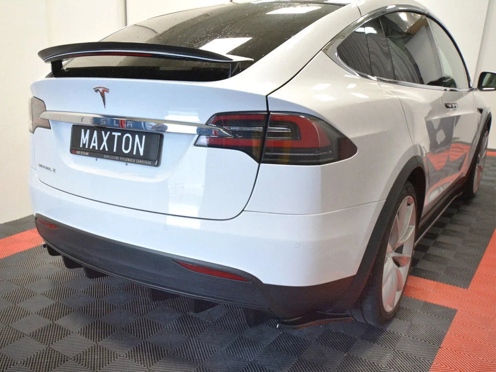 Maxton Design Rear Diffuser Tesla Model X 2015-