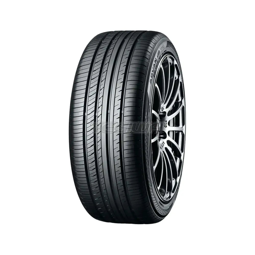 Yokohama Advan Decibel V552 Tyre