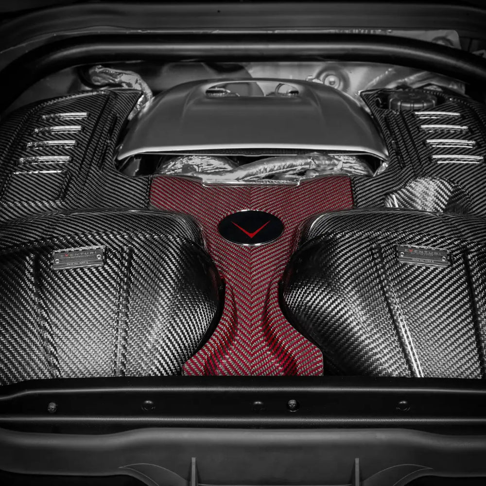 Eventuri Carbon Fibre Intake and Engine Cover Mercedes G63 AMG 25+