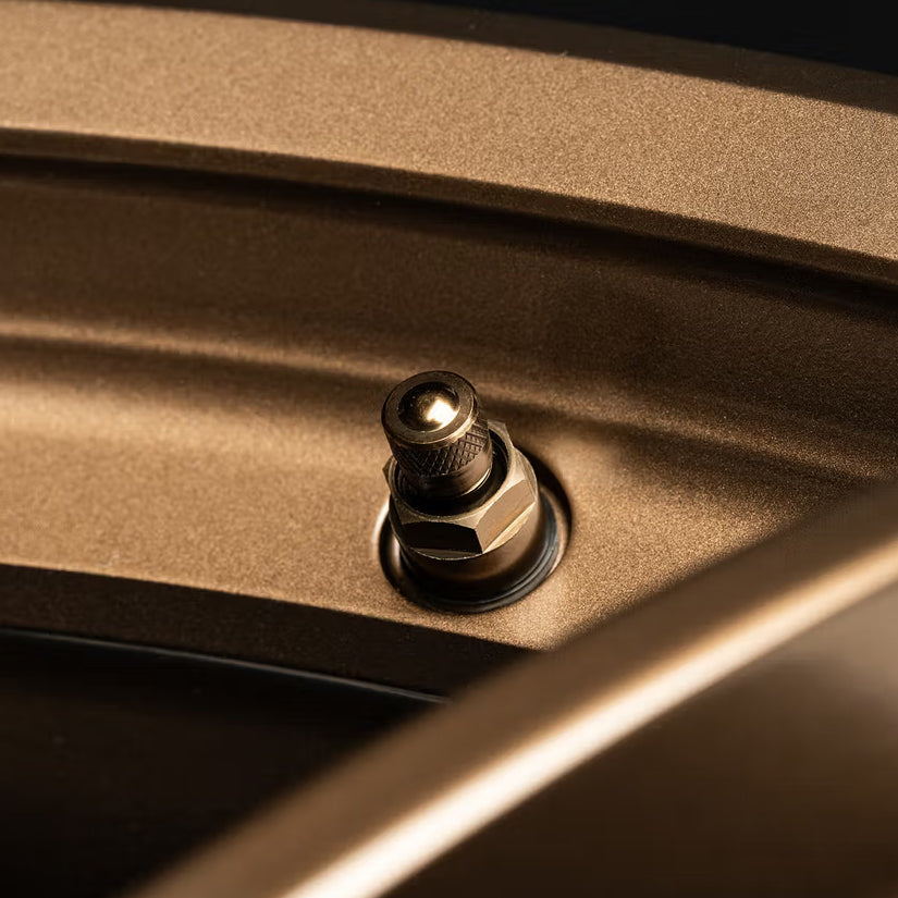 Apex Low Profile Metal Valve Wheel Stems