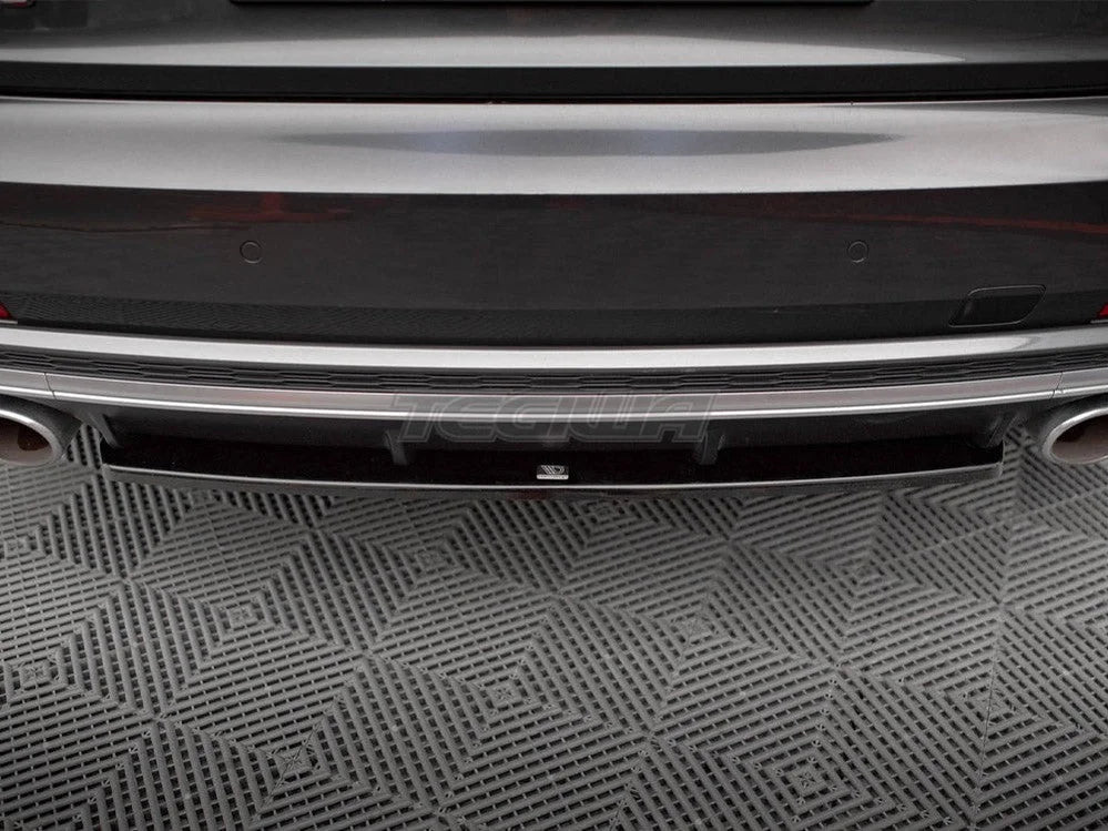 Maxton Design Central Rear Splitter Audi S8 D5