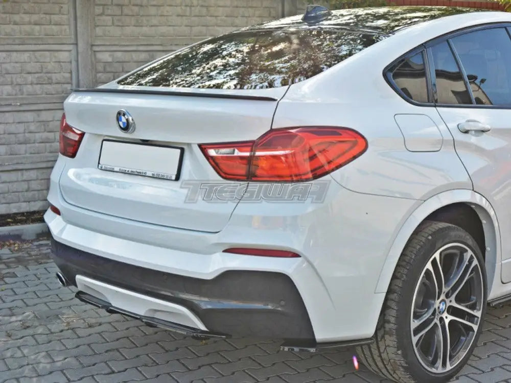 Maxton Design Central Rear Splitter BMW X4 M-pack With A Vertical BAR