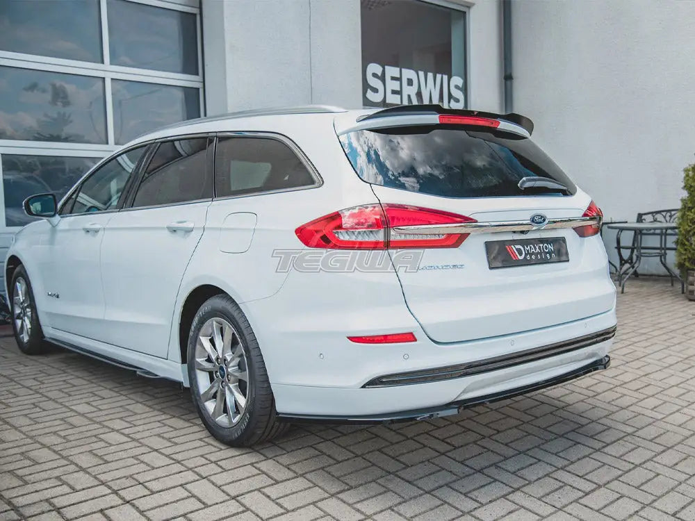 Maxton Design Central Rear Splitter Ford Mondeo Estate Platinum MK5 Facelift 2019-