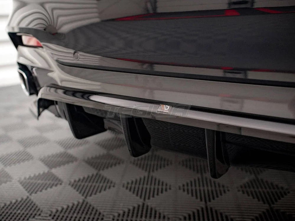 Maxton Design Central Rear Splitter Vertical Bars BMW X6 M Sport F16