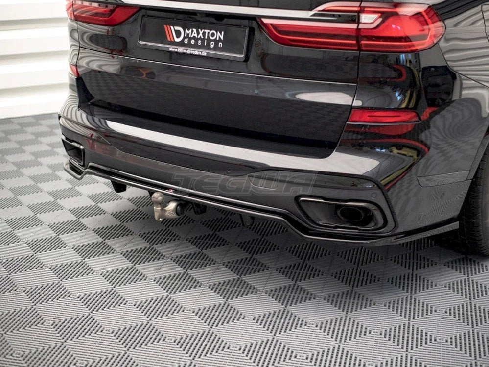 Maxton Design Central Rear Splitter Vertical Bars BMW X7 G07 2018-