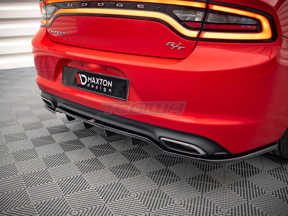 Maxton Design Central Rear Splitter Vertical Bars Dodge Charger RT MK7 Facelift 2014-