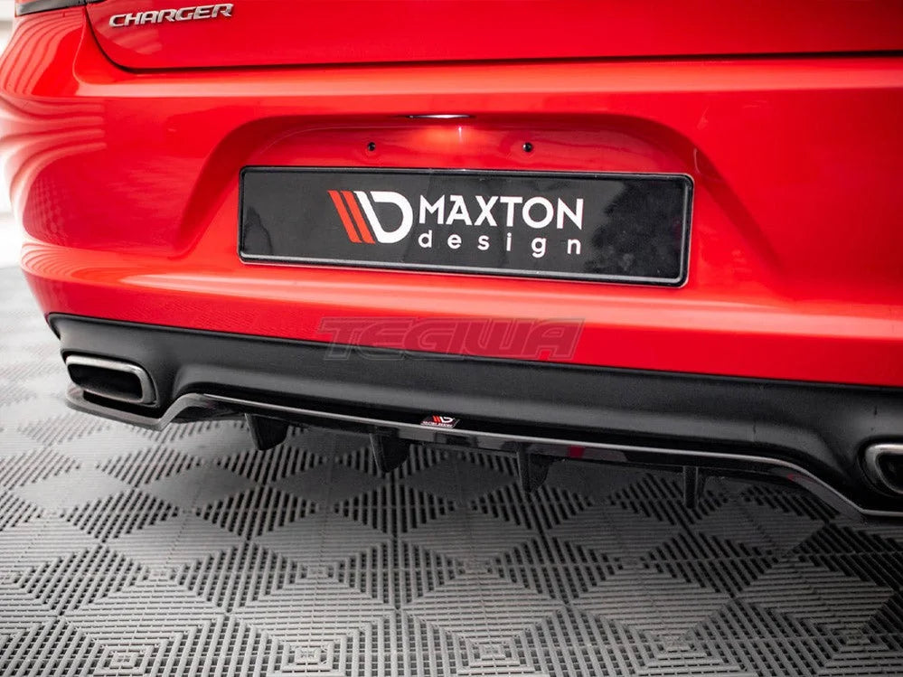 Maxton Design Central Rear Splitter Vertical Bars Dodge Charger RT MK7 Facelift 2014-