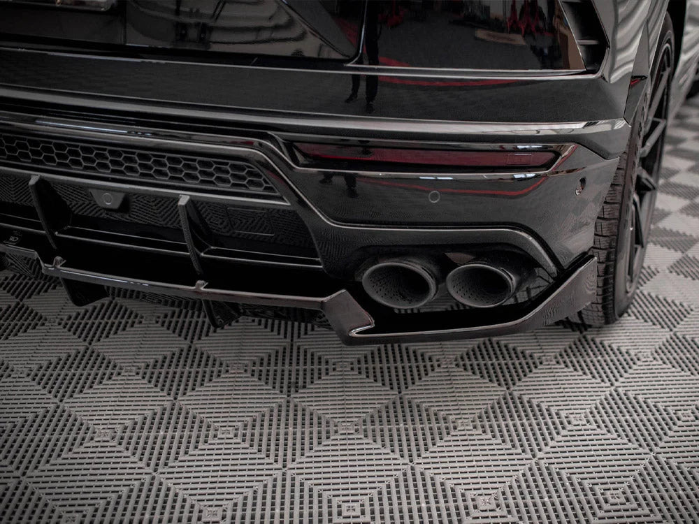 Maxton Design Central Rear Splitter Vertical Bars Lamborghini URUS MK1