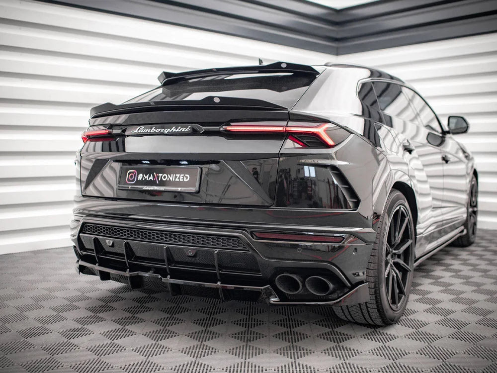 Maxton Design Central Rear Splitter Vertical Bars Lamborghini URUS MK1