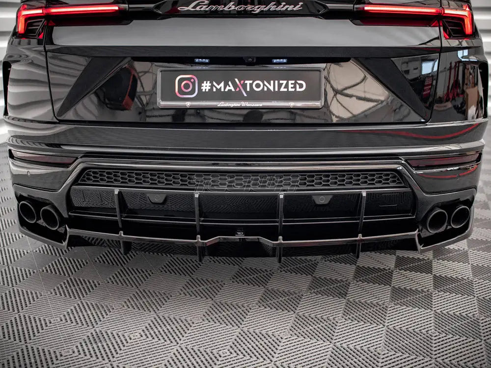 Maxton Design Central Rear Splitter Vertical Bars Lamborghini URUS MK1