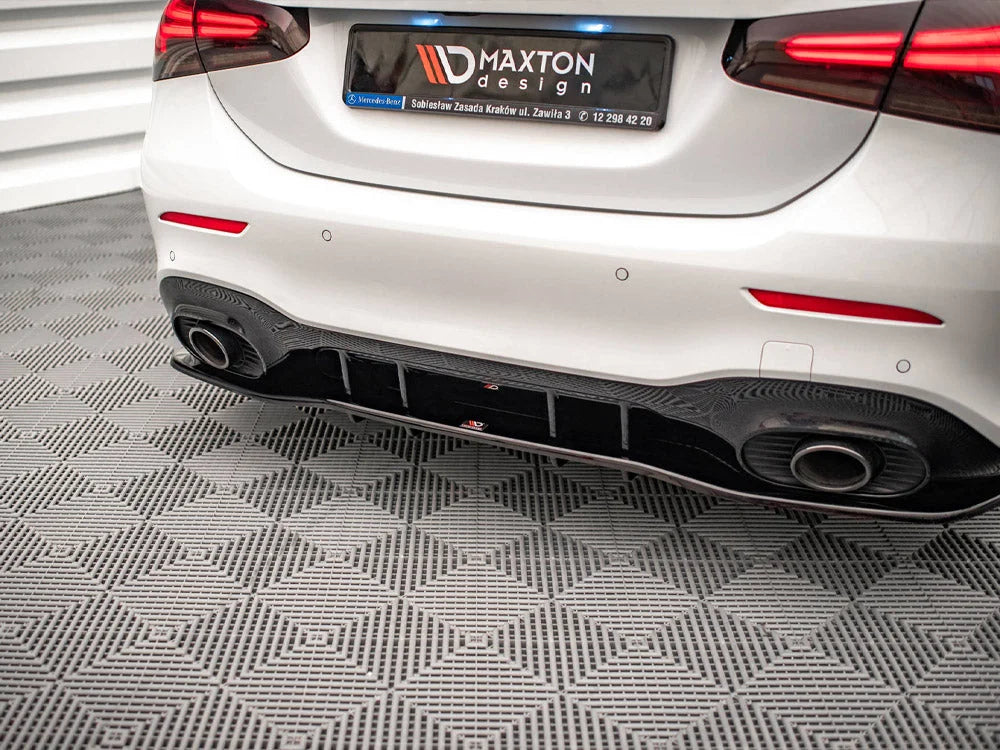Maxton Design Central Rear Splitter Vertical Bars V.1 Mercedes A35 AMG Sedan V177 2018-
