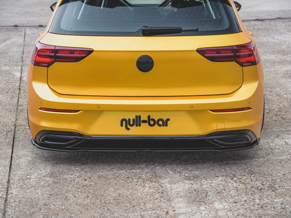 Maxton Design Central Rear Splitter Volkswagen Golf MK8 2020-