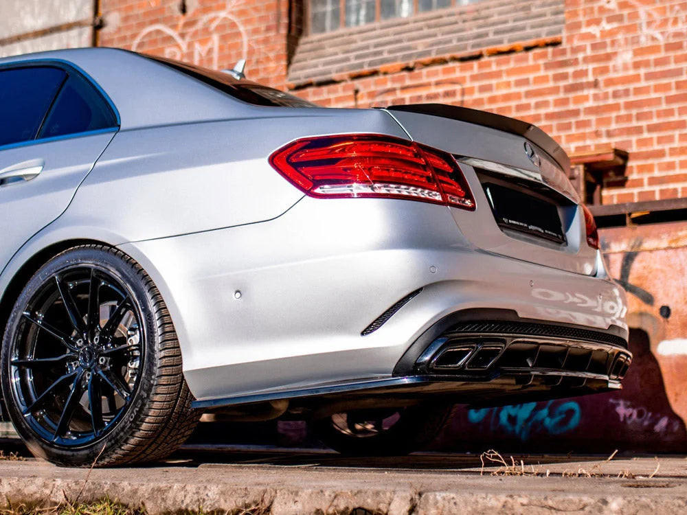 Maxton Design Central Rear Splitter W Vertical Bars Mercedes-benz E63 AMG Sedan W212 Facelift 12-14