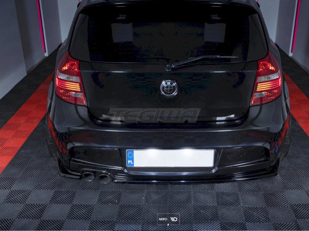 Maxton Design Central Rear Splitter Without Vertical Bars BMW 1-Series E81 E87 M-sport Facelift 09-11