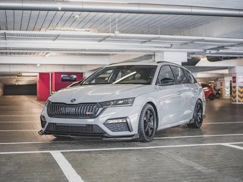 Maxton Design Front Splitter +flaps V2 Skoda Octavia RS MK4 2020-