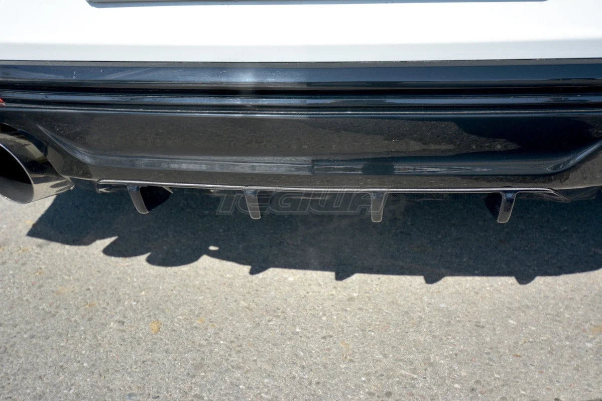 Maxton Design Rear Diffuser Chevrolet Camaro 6TH-GEN. Phase-i 2SS Coupe 2016-18