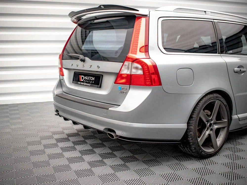 Maxton Design Rear Valance Volvo V70 MK3 09-13