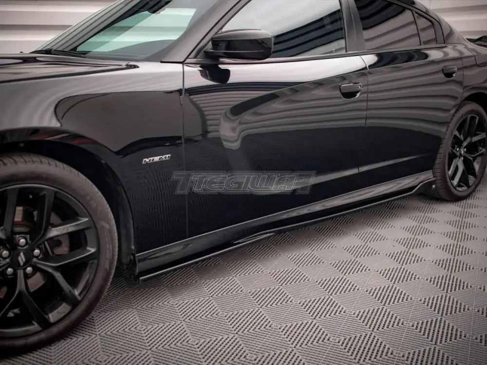 Maxton Design Side Skirts Diffusers Dodge Charger SRT MK7 Facelift