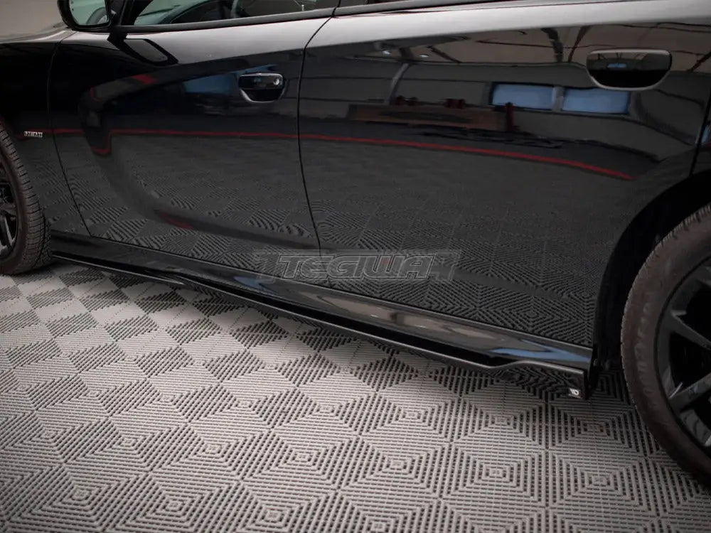 Maxton Design Side Skirts Diffusers Dodge Charger SRT MK7 Facelift