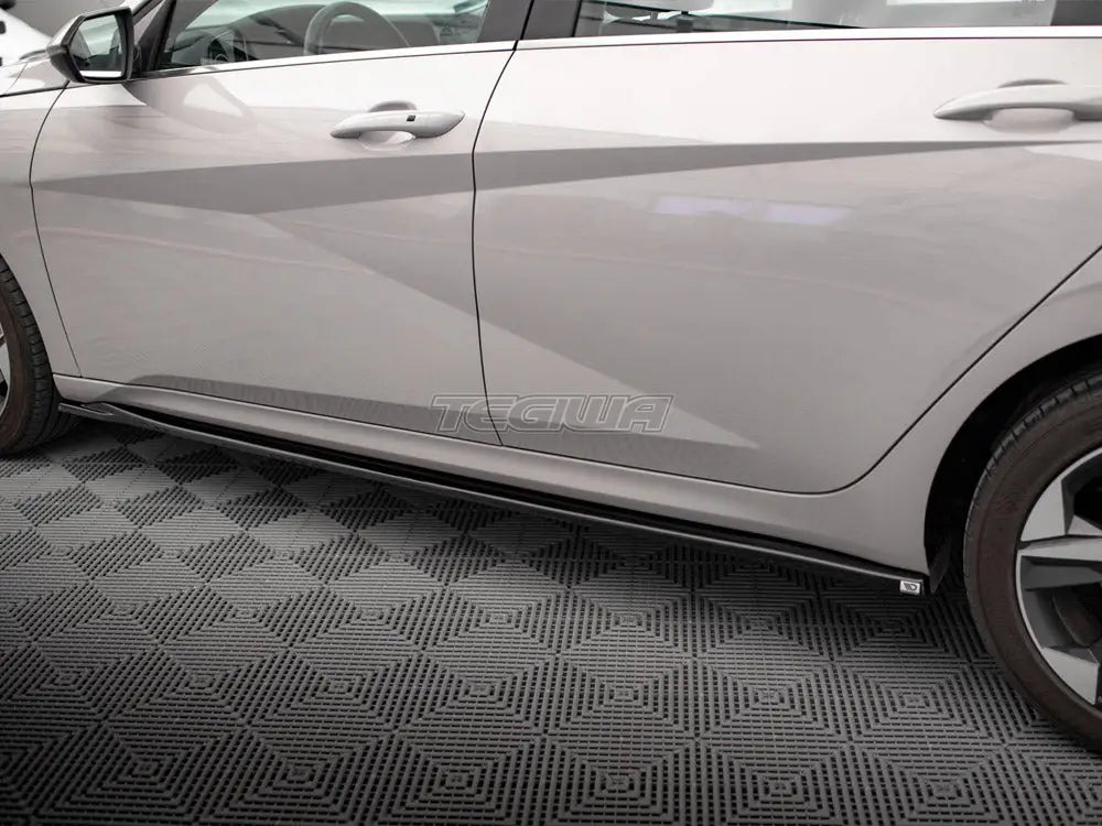 Maxton Design Side Skirts Diffusers Hyundai Elantra Mk7