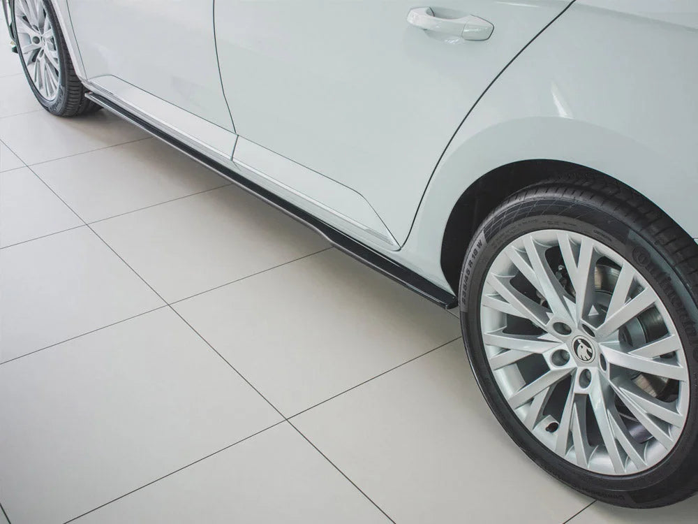 Maxton Design Side Skirts Diffusers Skoda Superb MK3 FL 2019-