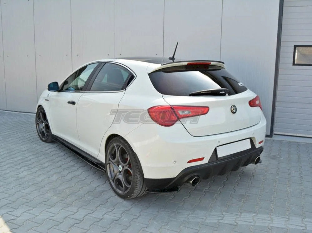 Maxton Design Spoiler CAP Alfa Romeo Giulietta 2010-15