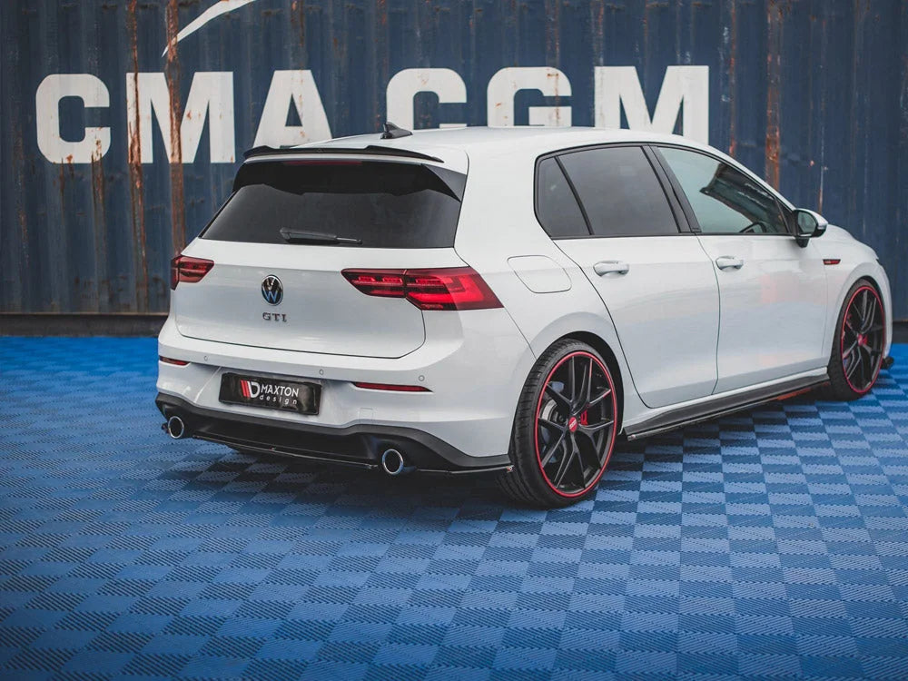 Maxton Design Spoiler CAP V.1 Volkswagen Golf 8 GTI R 20-