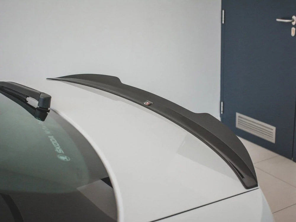 Maxton Design Spoiler CAP V.2 Skoda Superb MK3 FL Hatchback 2015-