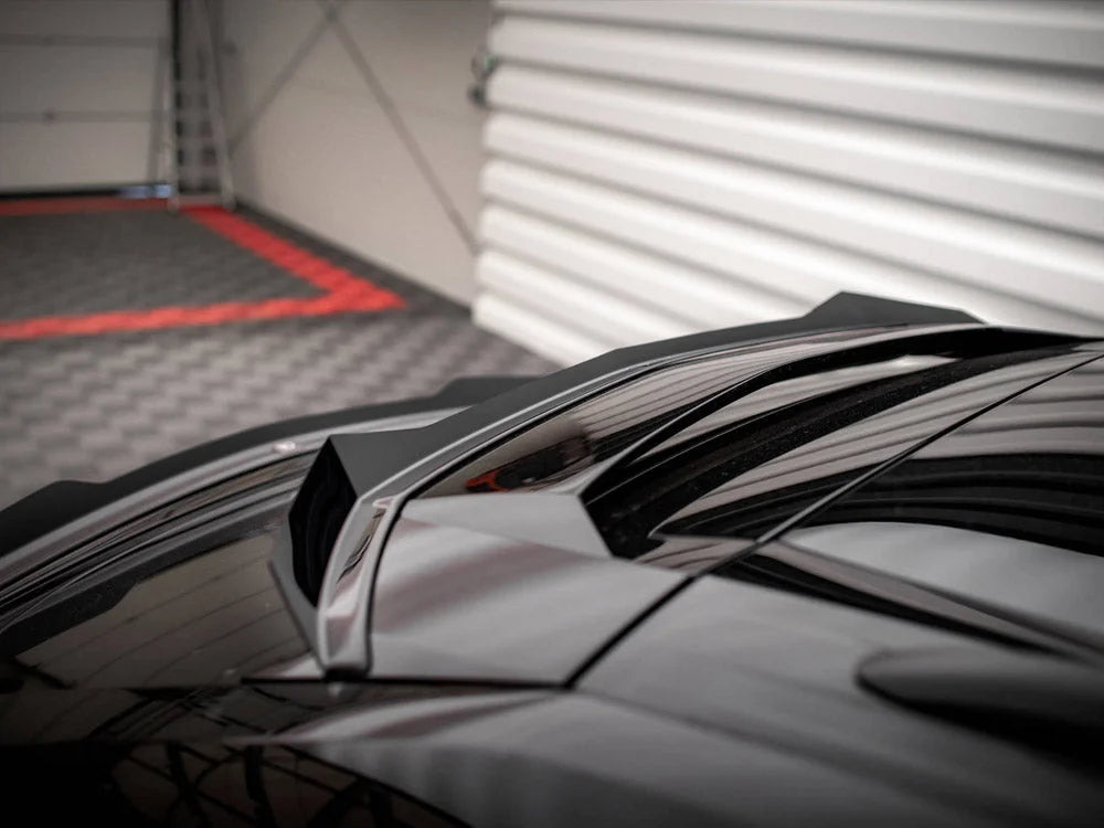 Maxton Design Upper Spoiler CAP Lamborghini URUS MK1