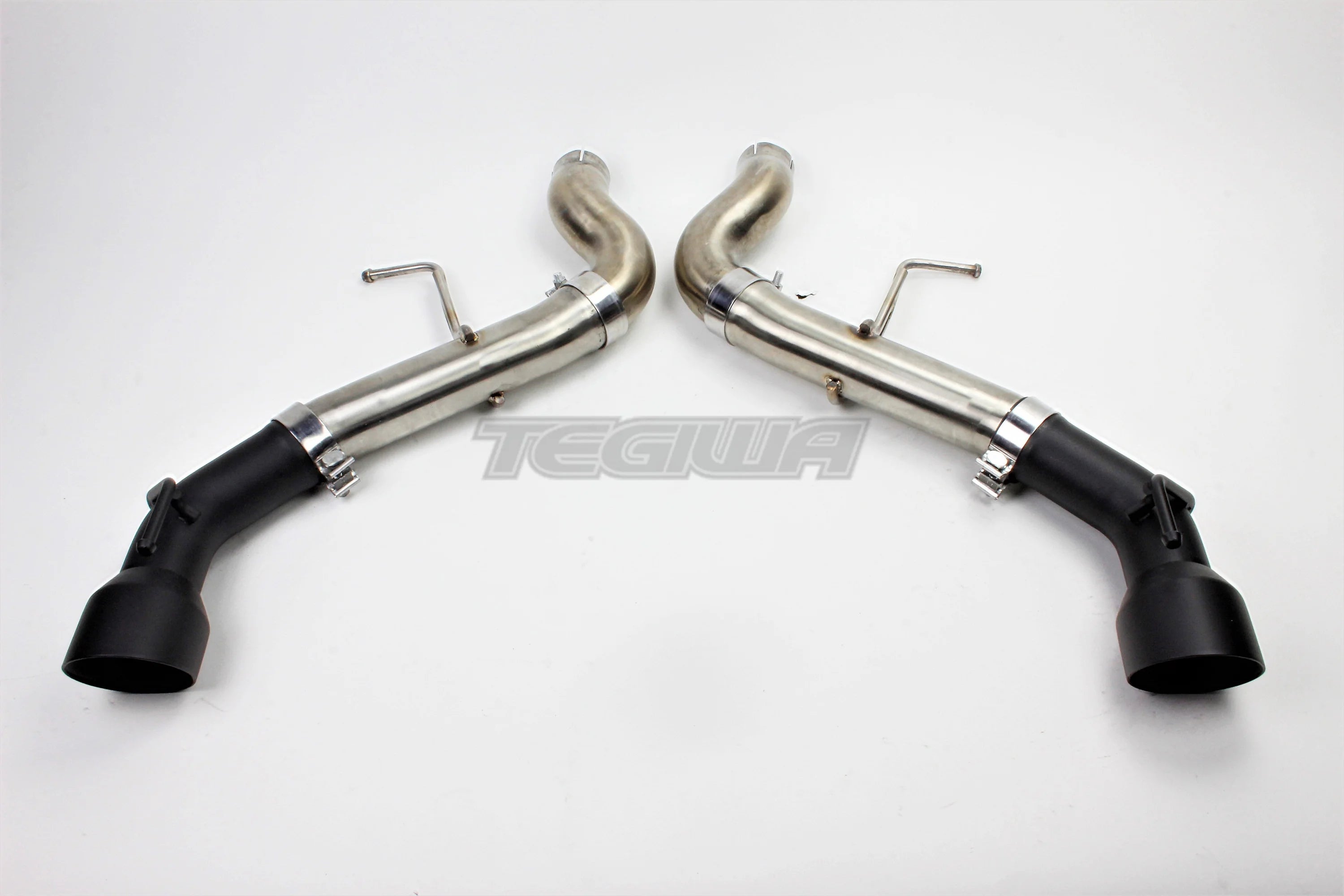 Mishimoto Dual Tip Race Axleback Exhaust System Chevrolet Camaro SS 16+