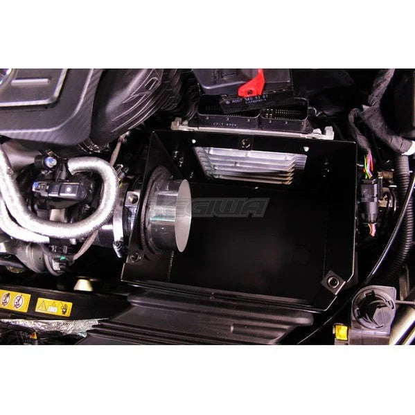 Mishimoto Performance Air Intake Mercedes-Benz CLA45 AMG 14-19