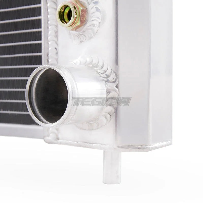 Mishimoto Performance Aluminum Radiator Chevrolet Silverado 1500 V8 99-14