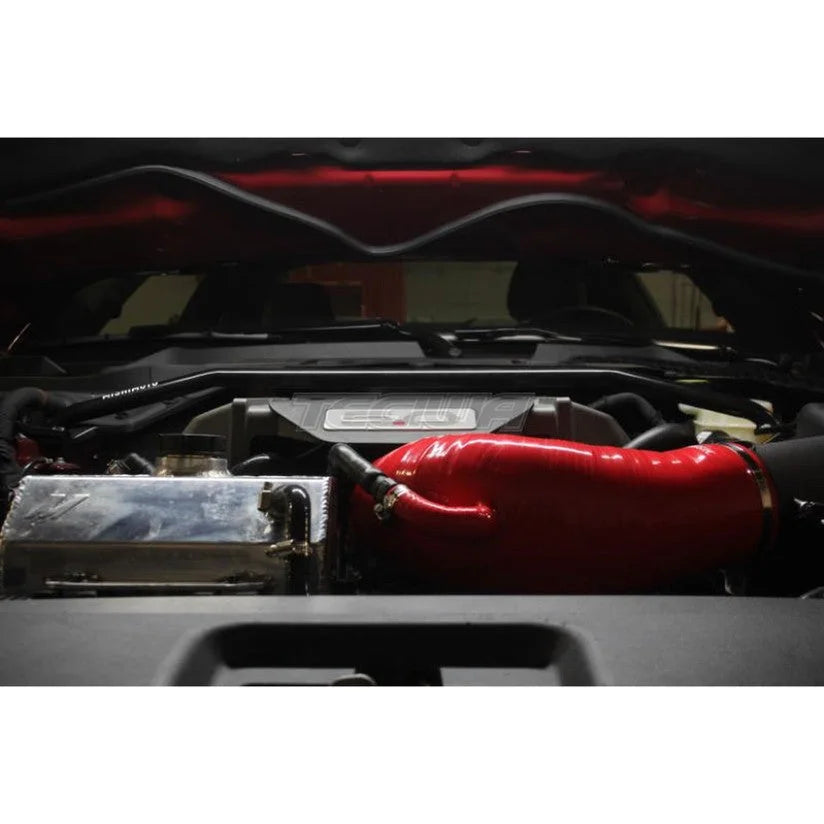 Mishimoto Silicone Induction Hose Ford Mustang GT 15-17