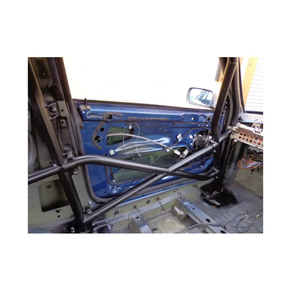 Safety Devices Roll Cage B045 16-Point Bolt-In Bmw 3 Series E46 Coupe 99-06 Door Without Sunroof