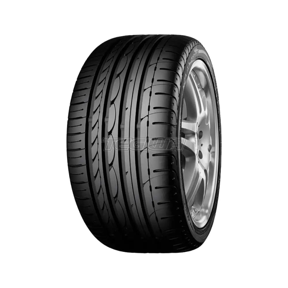 Yokohama Advan Sport V103 Summer Tyre